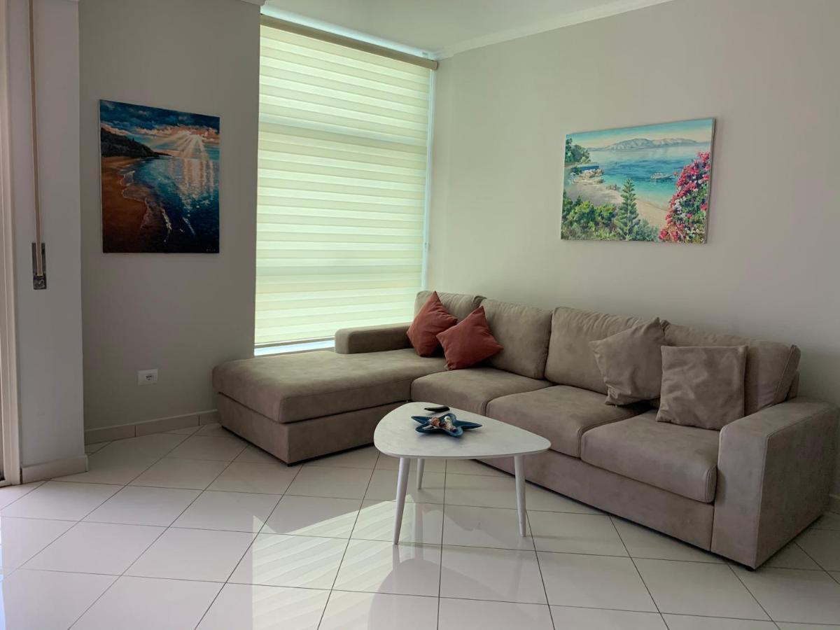 Pearl Seaview Apartment Vlorë Buitenkant foto