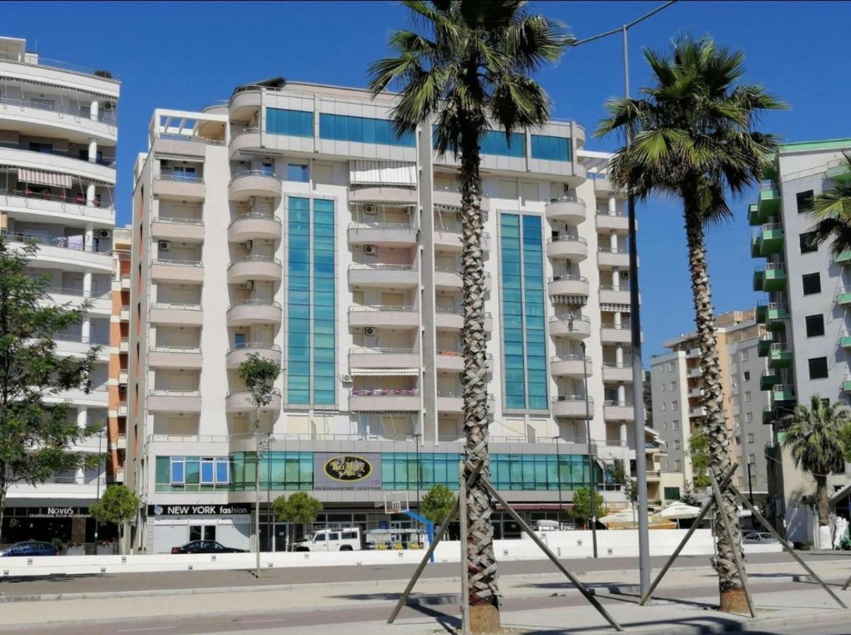 Pearl Seaview Apartment Vlorë Buitenkant foto